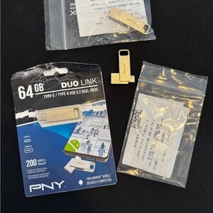 Duo Link 64GB USB Drive **Type-C and Type-A